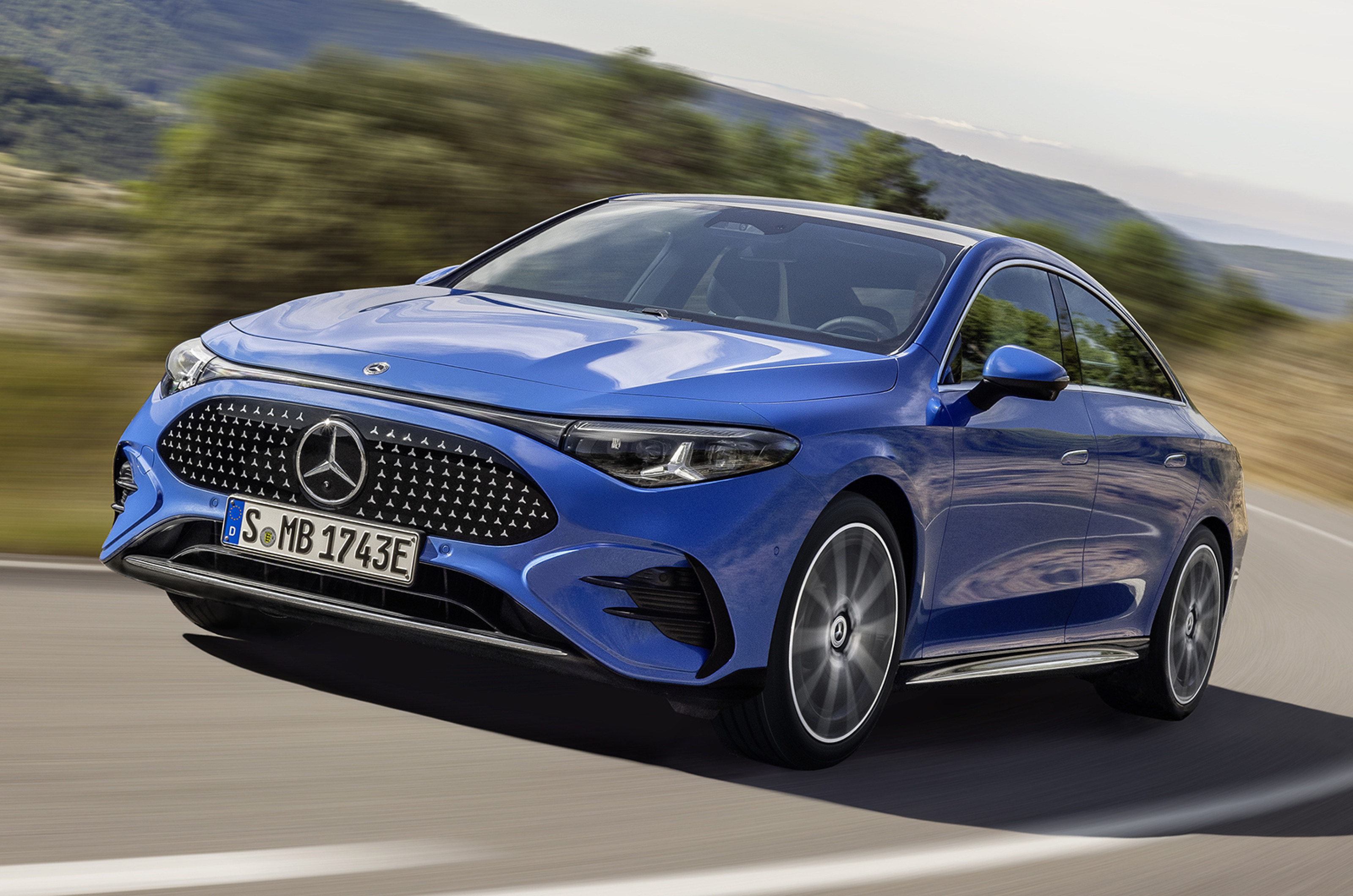 Mercedes gives the new CLA 492 miles of range and tries to improve the looks