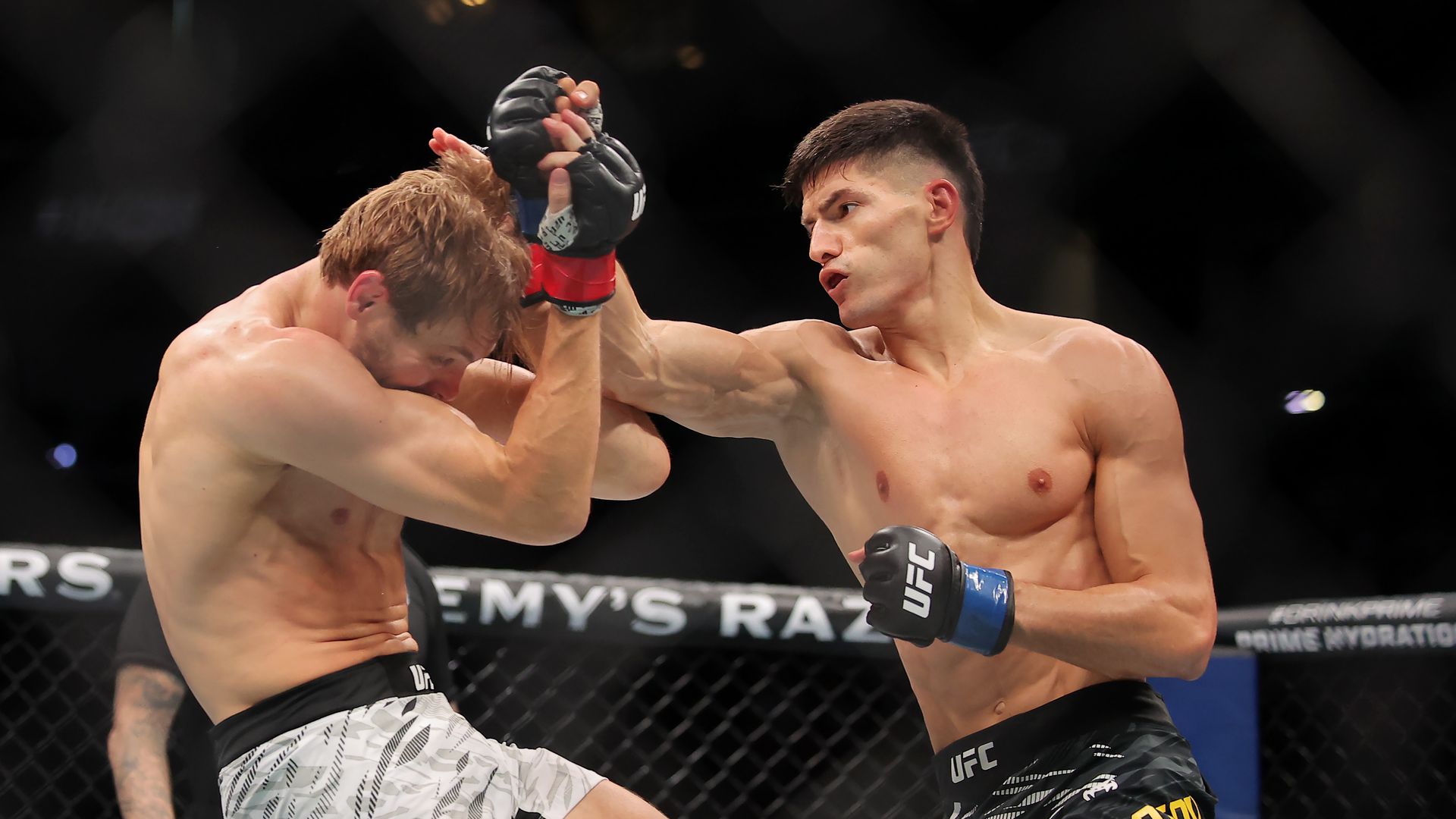 UFC 318 video Islam Dulatov flattens Adam Fugitt with brutal first