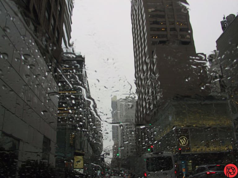 An overcast day is great for street photography