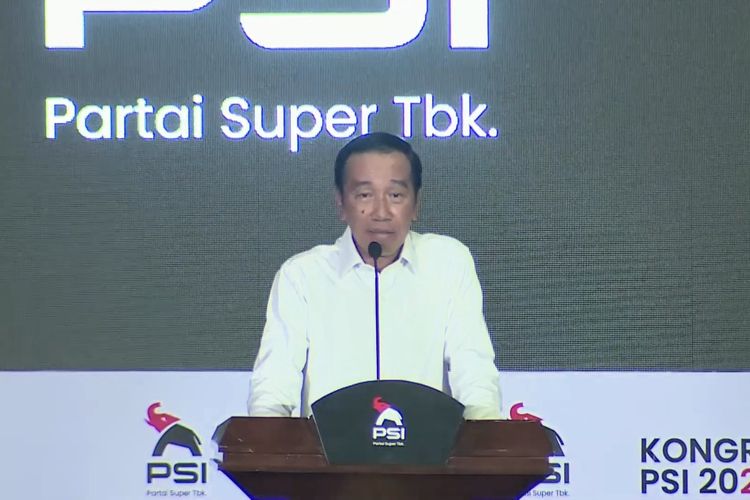 Presiden ke-7 RI Joko Widodo (Jokowi) di Kongres PSI yang digelar di Solo, Jawa Tengah, Sabtu (19/7/2025). Kaesang Jadi Ketum PSI, Jokowi Beri Dukungan Penuh dan Sebut 2029 Harus Masuk Senayan