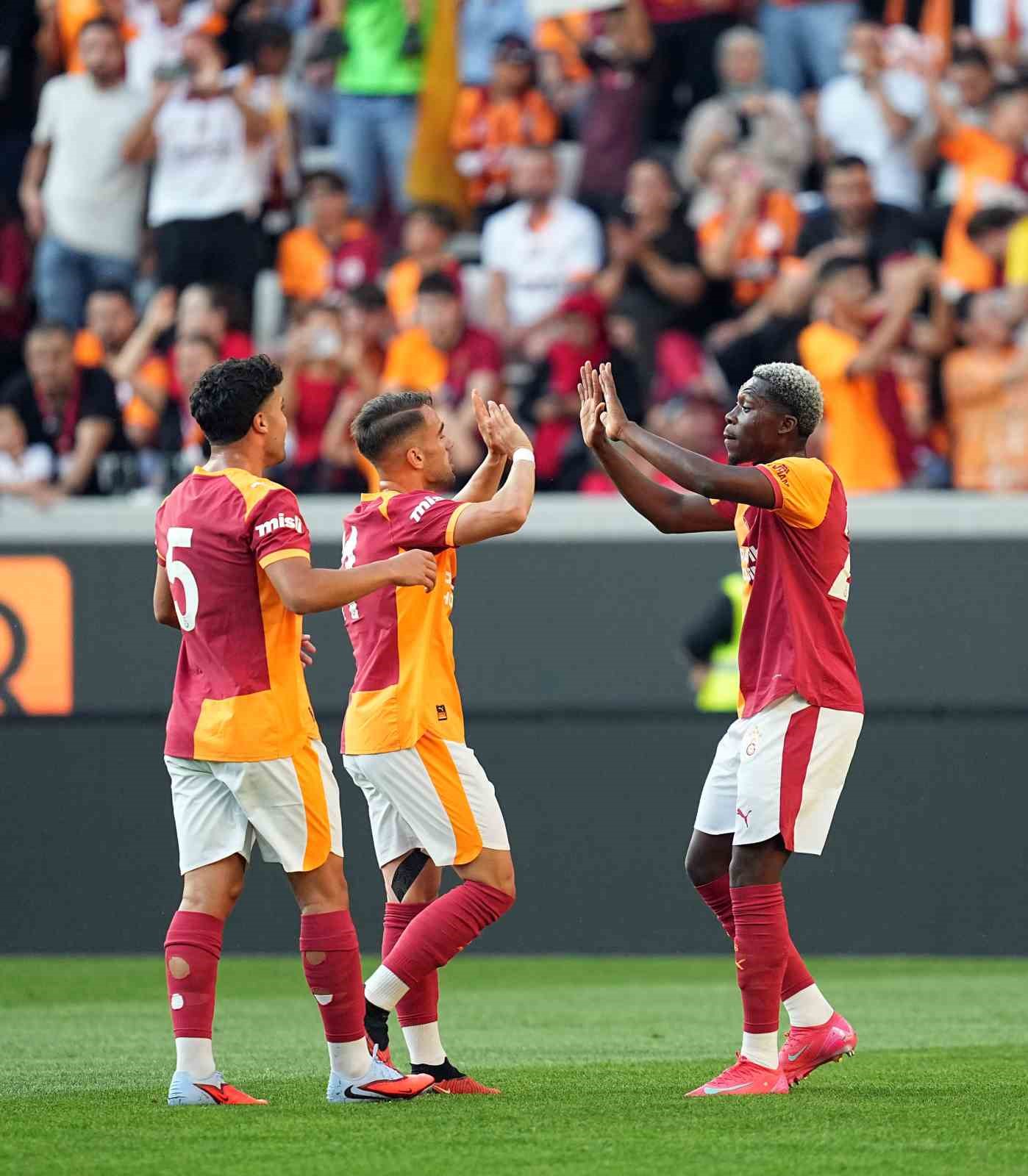 Hazırlık maçı: Galatasaray: 2 - Admira Wacker: 1