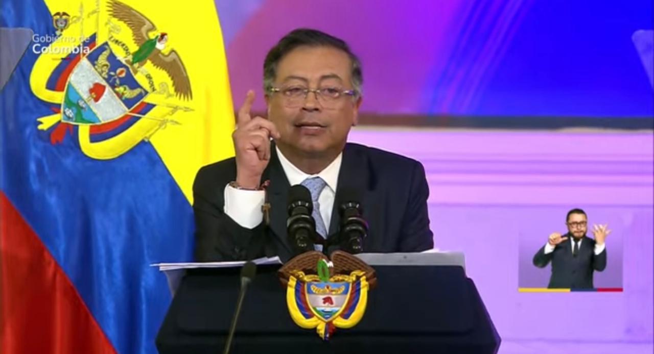 petro-inaugura-periodo-legislativo-25