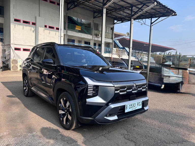 Perbandingan mesin Mitsubishi Destinator vs Toyota Innova Zenix