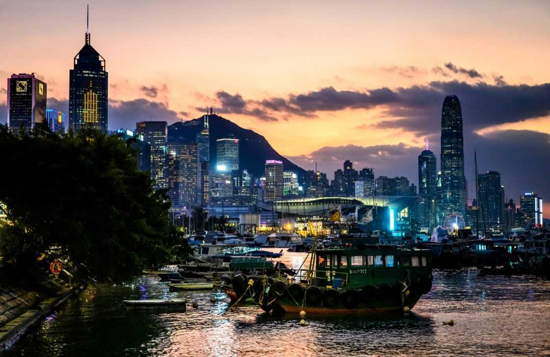 Hong Kong leads stocks higher, yen gains as Ishiba vows to stay