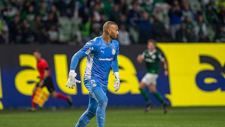 Weverton cometeu falha no gol do Galo | Sports Press Photo/GettyImages