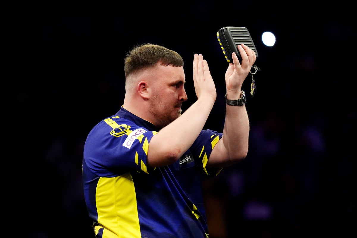 Luke Littler Shocks Ryan Searle in World Matchplay Debut