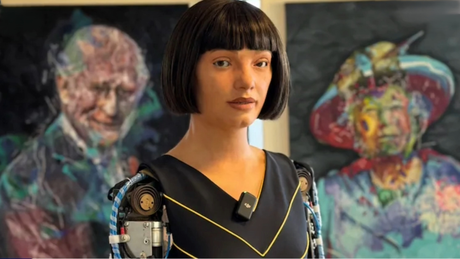 Robot Creates Ai Portrait Of King Charles