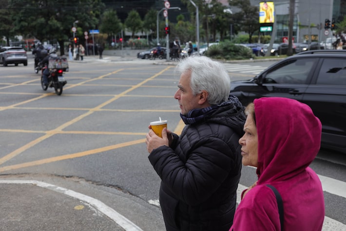 Registro de dia frio na cidade de São Paulo. Foto: Tiago Queiroz/Estadão - 03/07/2025