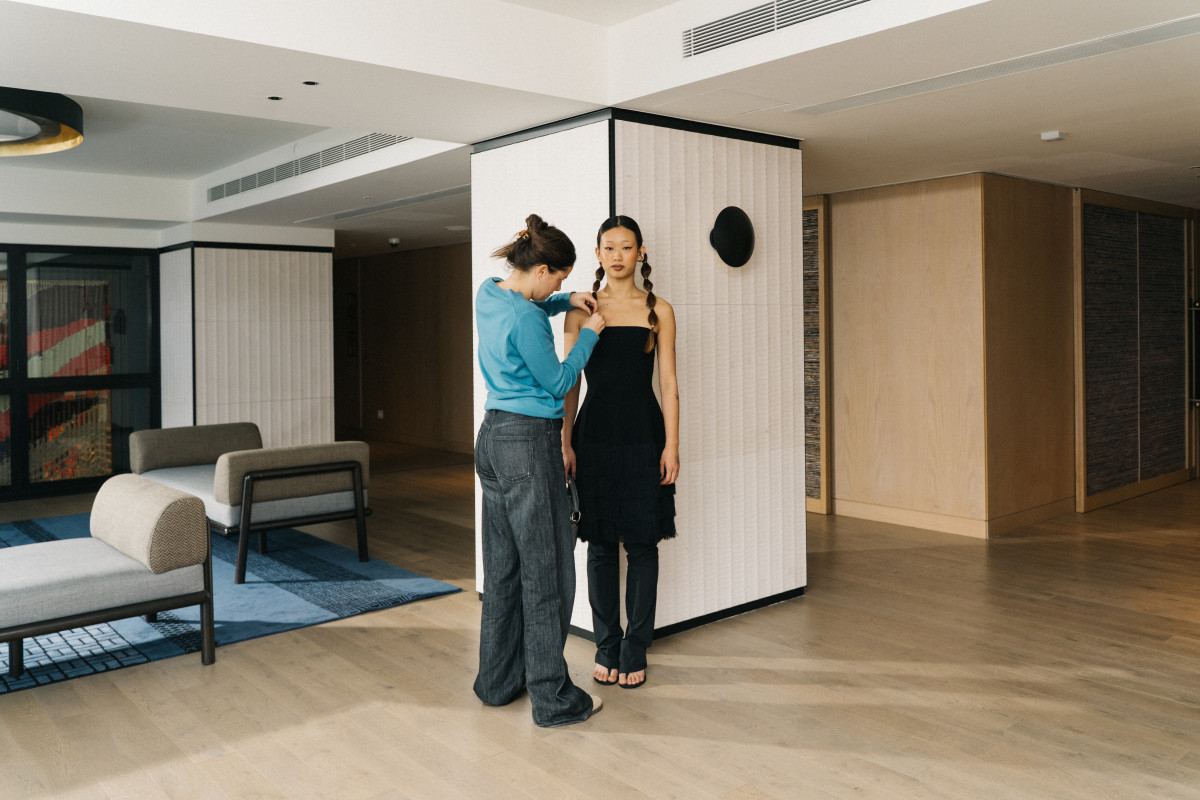 Travelers are packing lighter in favor of new, on-location shopping services<br>