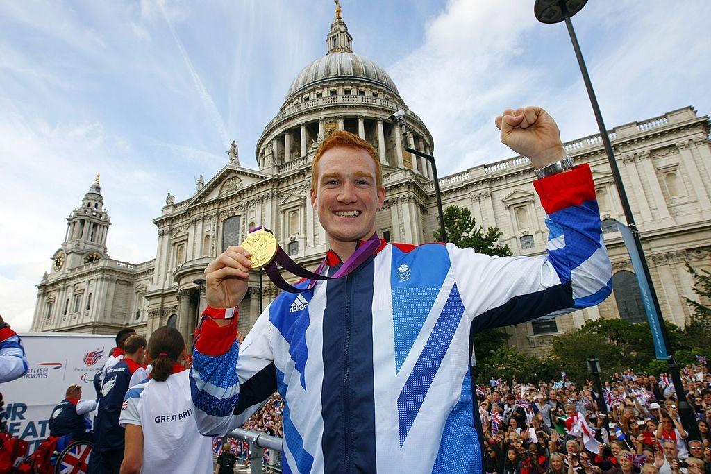 15 sports stars who have put Milton - AA1Ic8Yt.img