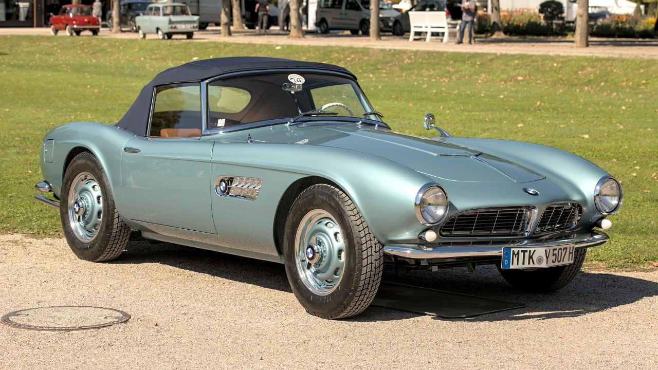 15 Awesome BMWs We'd Love To Drive