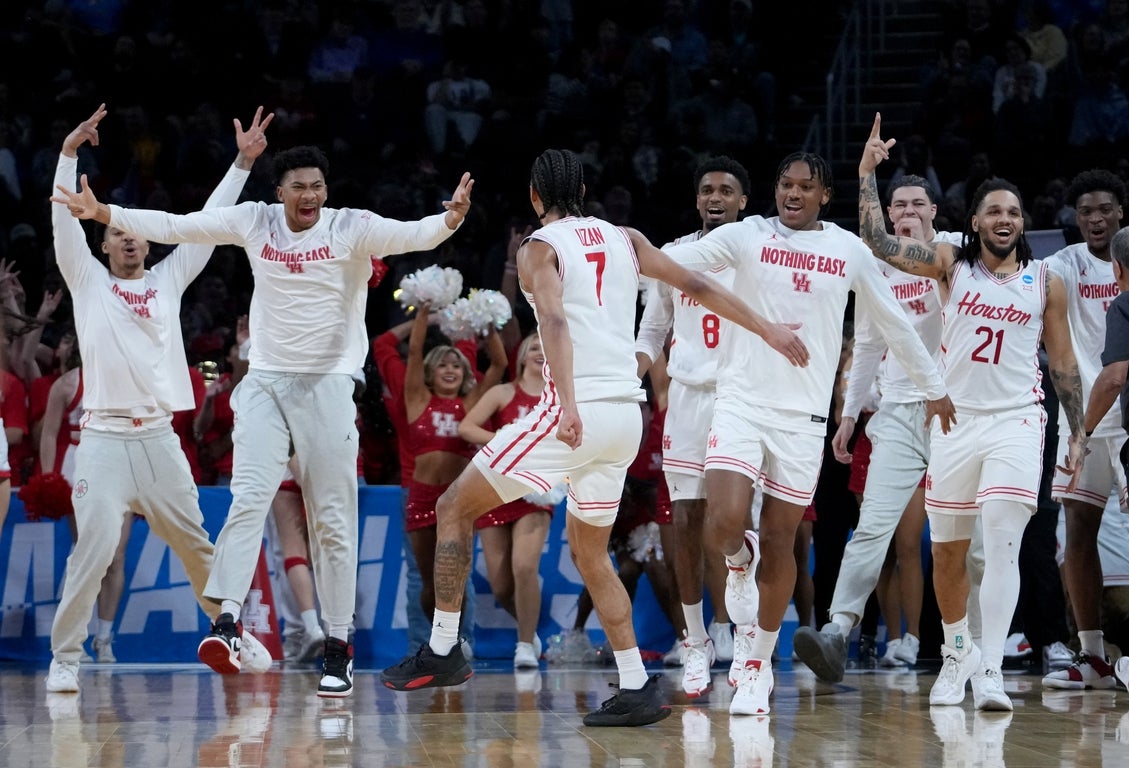 Early Projections For The First AP Top 25 College Basketball Rankings 