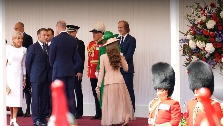 Why Kate Middleton Curtsied 4 Times - AA1IdLU3.img