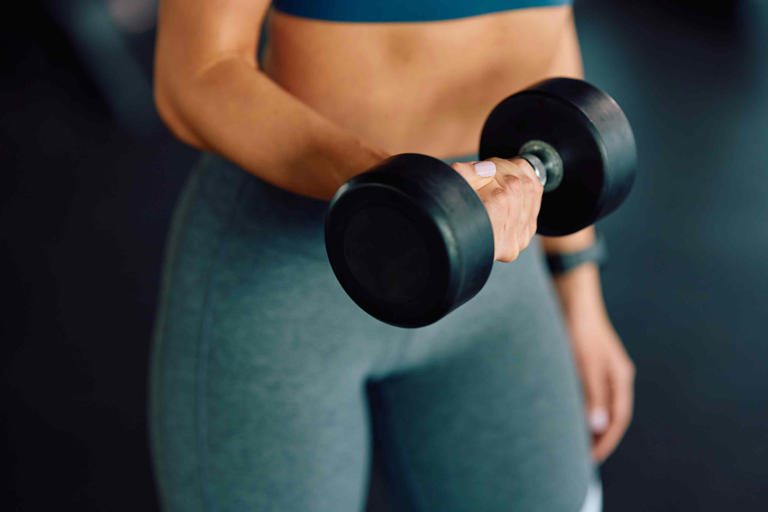 How many sets does it take to build muscle? The answer may surprise you