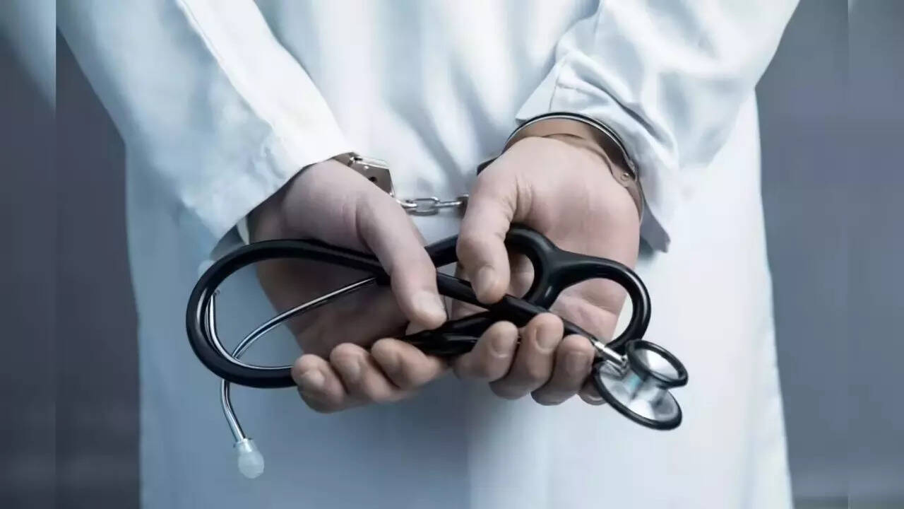 NIA cracks prison-terror nexus: Bengaluru jail doctor, two others held ...