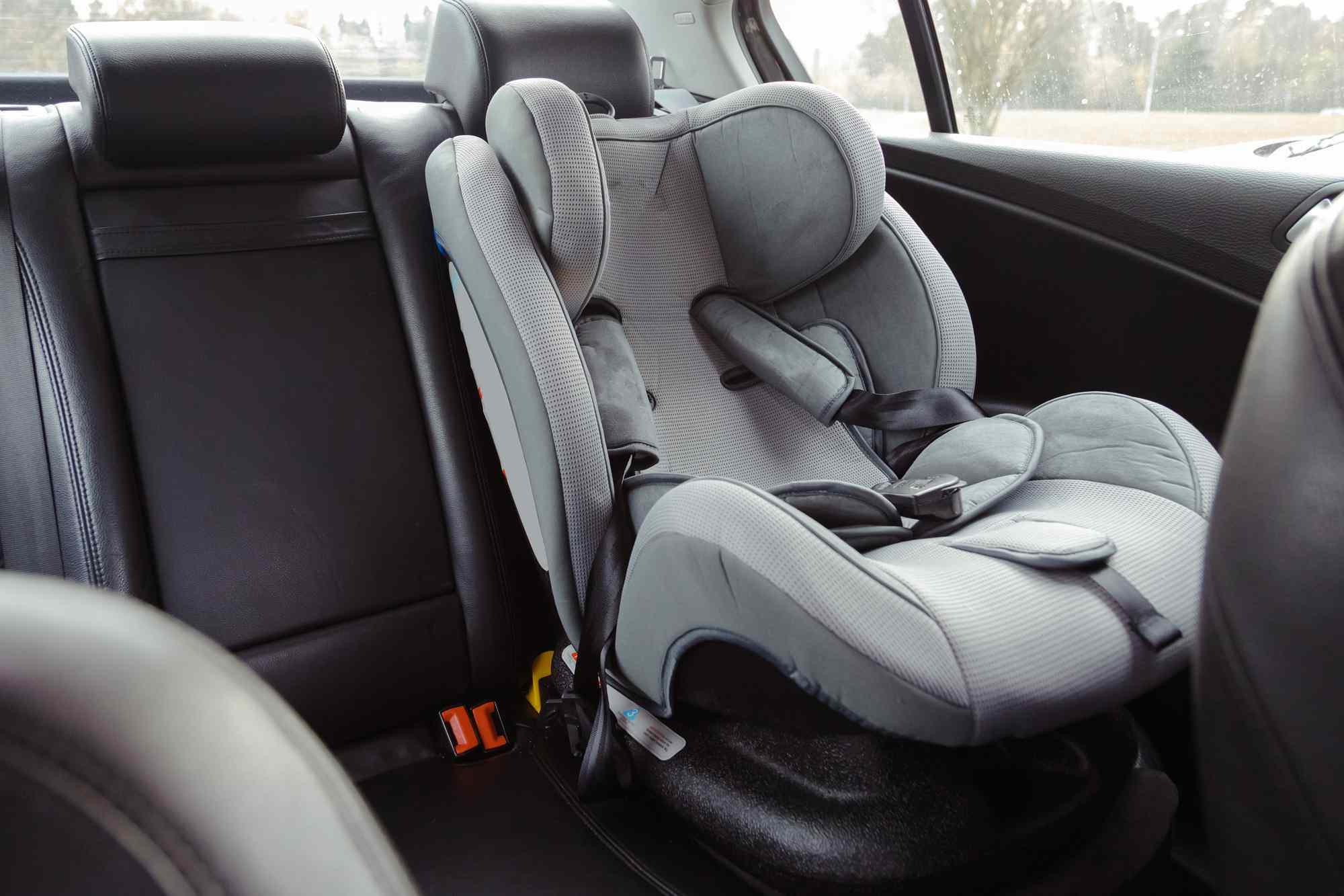 1YearOld Boy Dies After Being Left in Hot Car While Mom Allegedly Got(00)