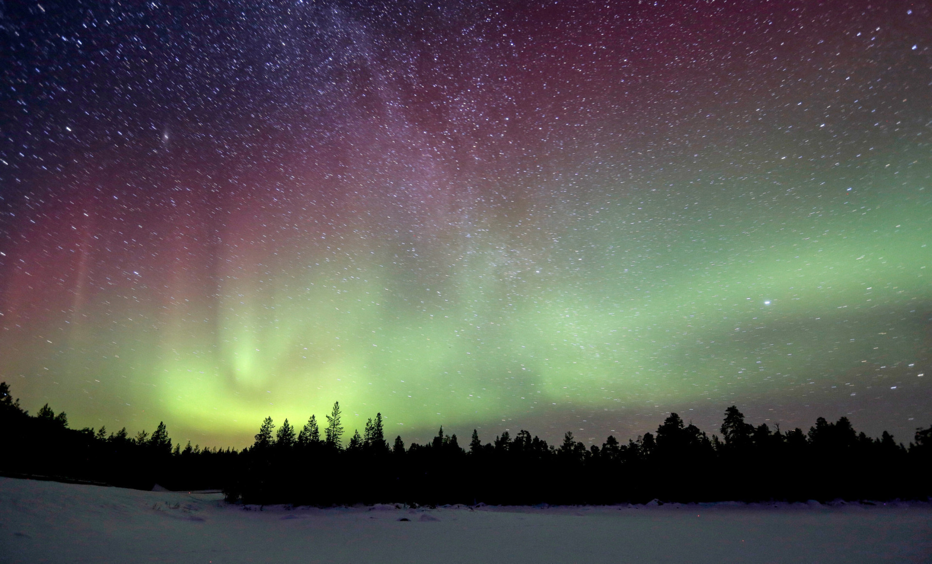 Wat gebeurt er als de magnetische polen van de aarde omdraaien?