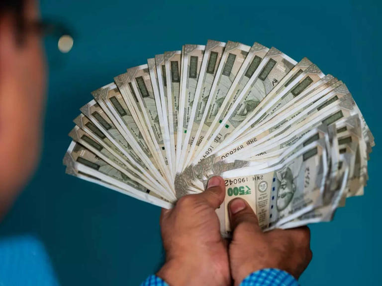 Middle class man who made Rs 5 crore in 10 years reminds harsh truth about money we often ignore