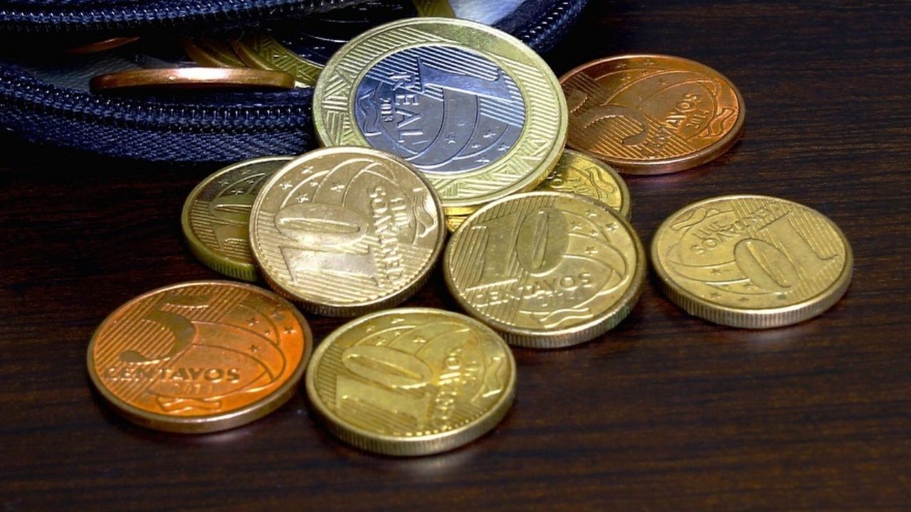 50 Rs Coin: বাজারে এবার আসছে ৫০ টাকার নোট? সরকার জানাল বড় আপডেট