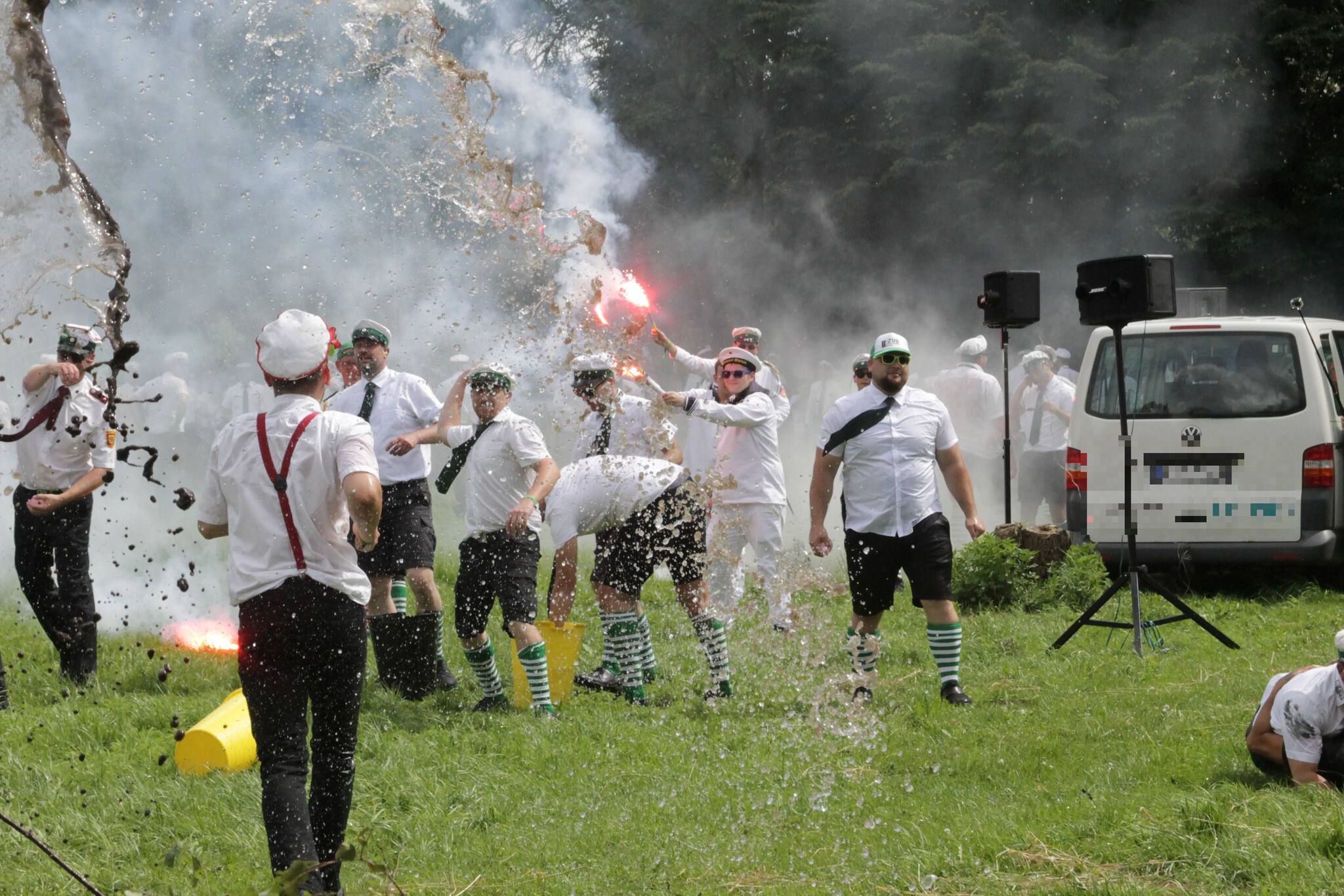 Endlich wieder Schützenfest in Exten 2025: Alles zu Party, Schlacht ...