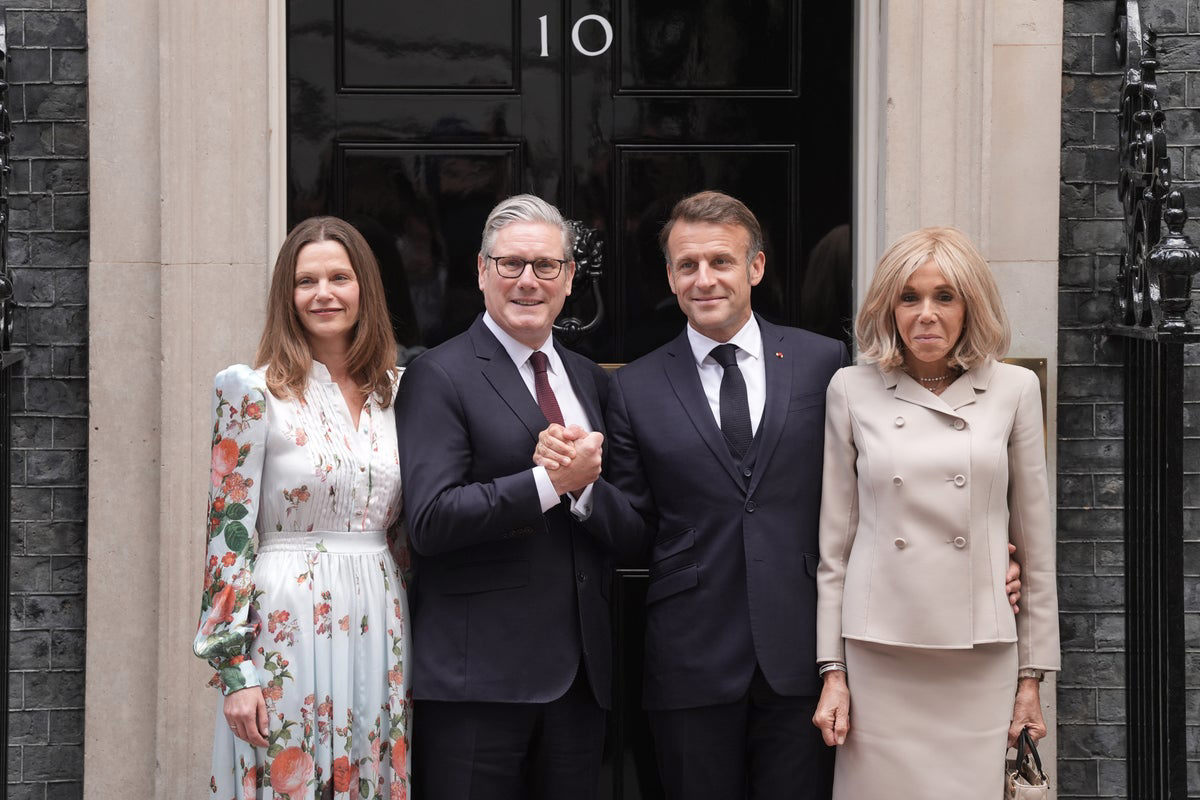 Macron state visit live: French president arrives for crunch migration Macron state visit live: French president arrives for crunch migration
