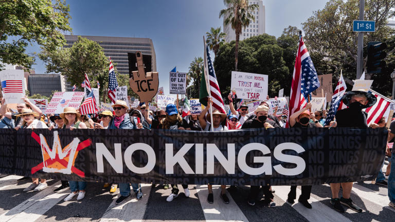 El polémico video de la respuesta de Trump a las marchas “No Kings” en ...