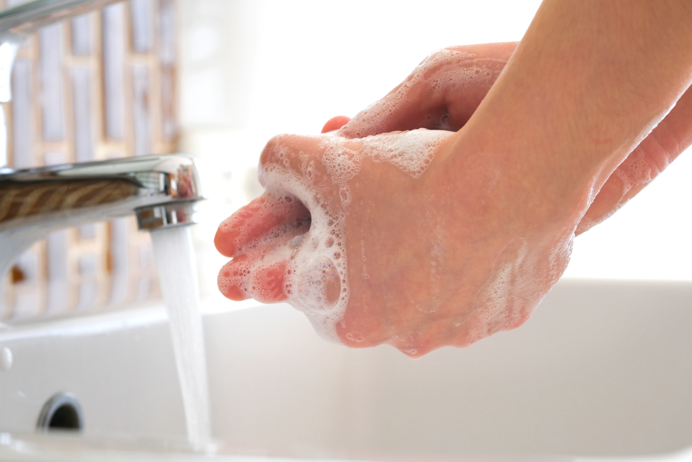 Kitchen Habits That Increase Your Risk of Food Poisoning