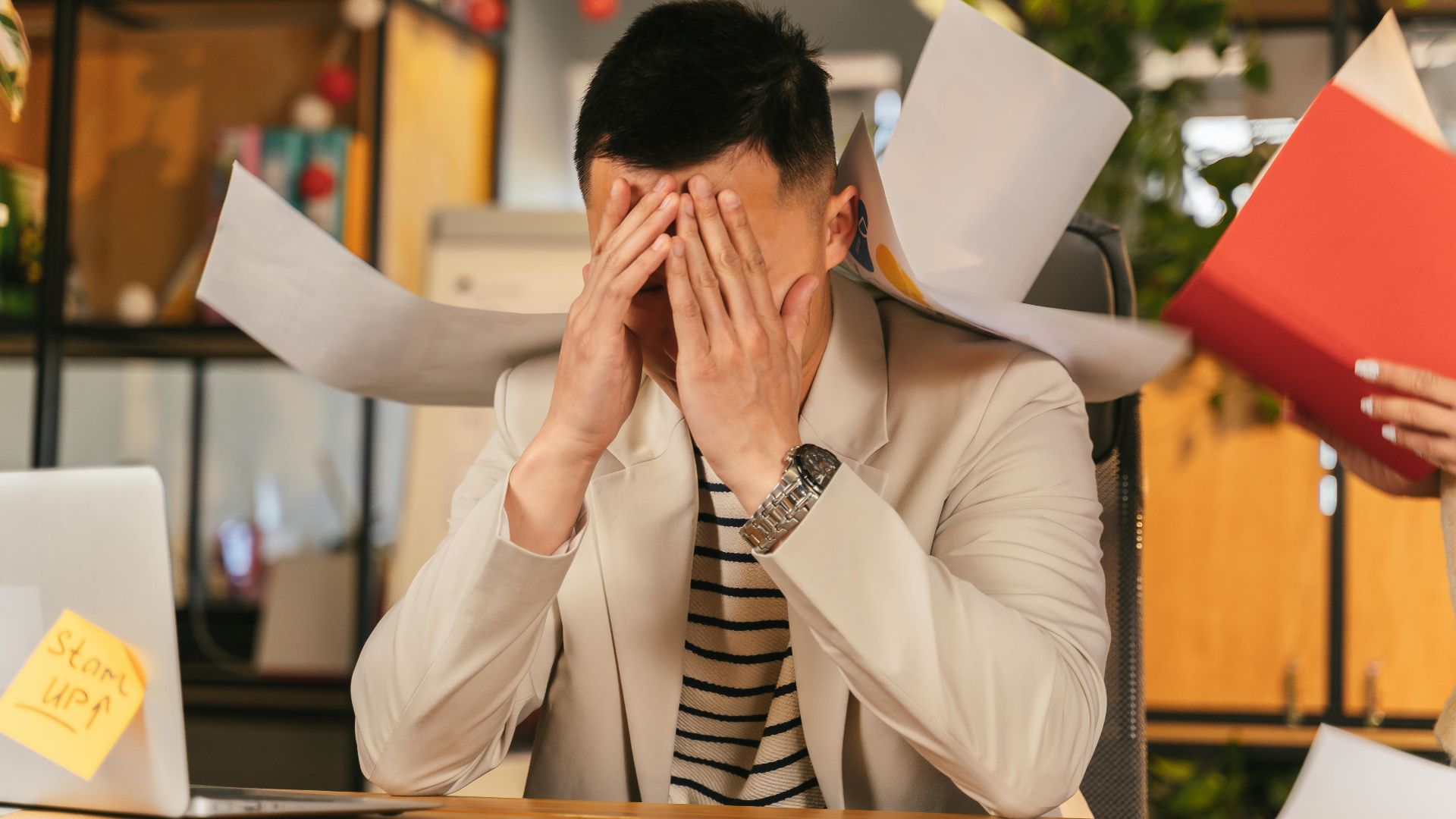 10 Signs You're Overworked & 10 Things You Can Do About It