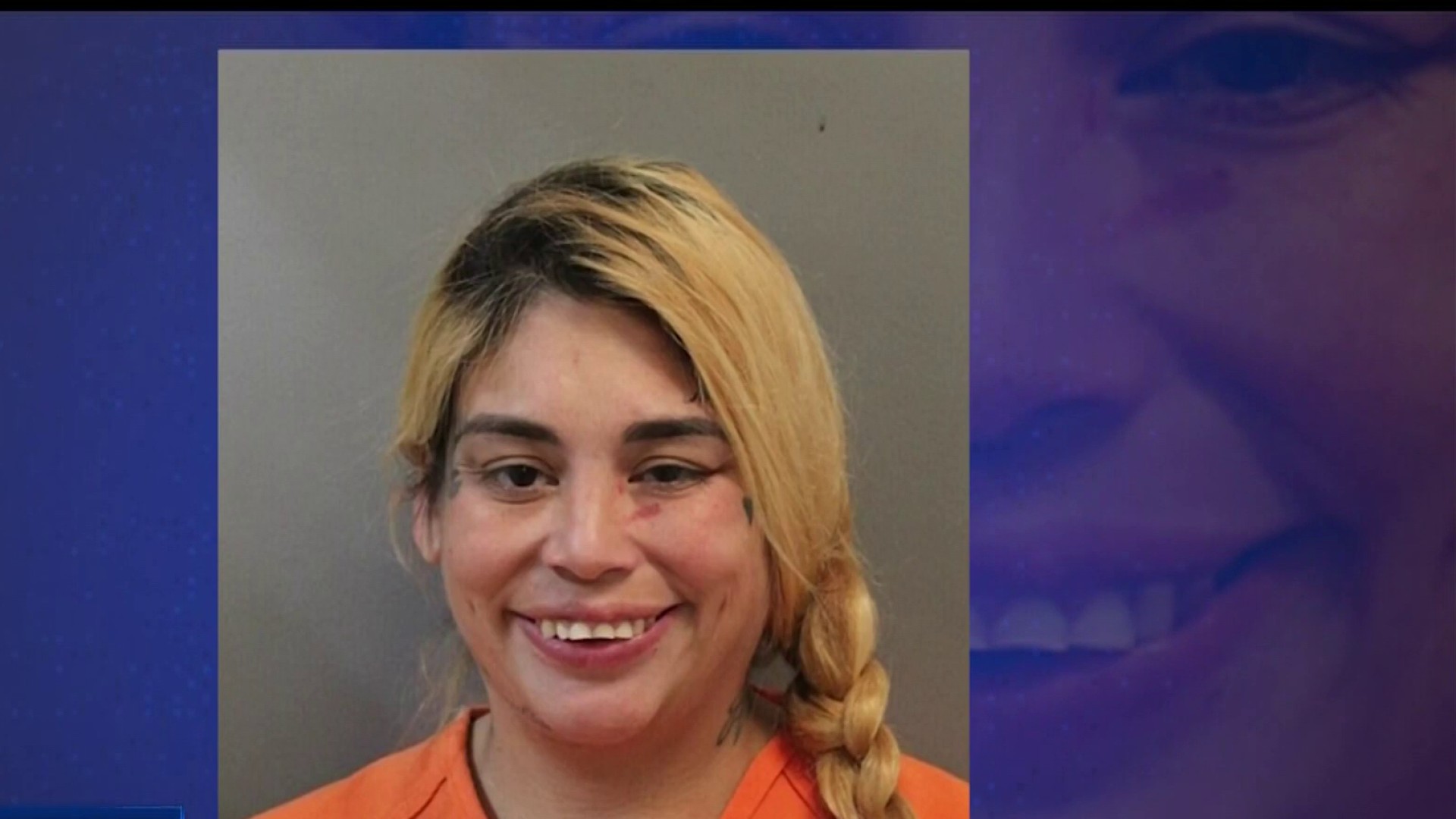 Brutal Agresión A Un Bebé Madre Hispana Está Acusada De Romper Los