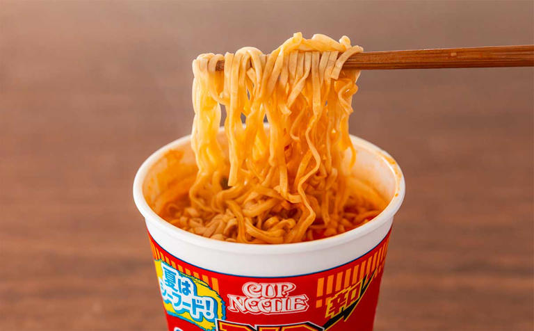 まとめセット　お菓子入り　コンテナボックス　チキンラーメン　シーフードヌードル 新品未使用 チキンラーメン ボックス コンテナ 中身なし - メルカリ