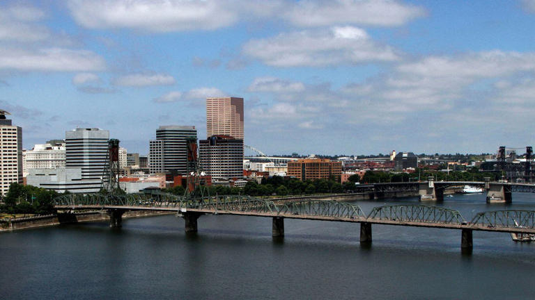 Portland’s iconic ‘Big Pink’ tower sold to Oregon business leader