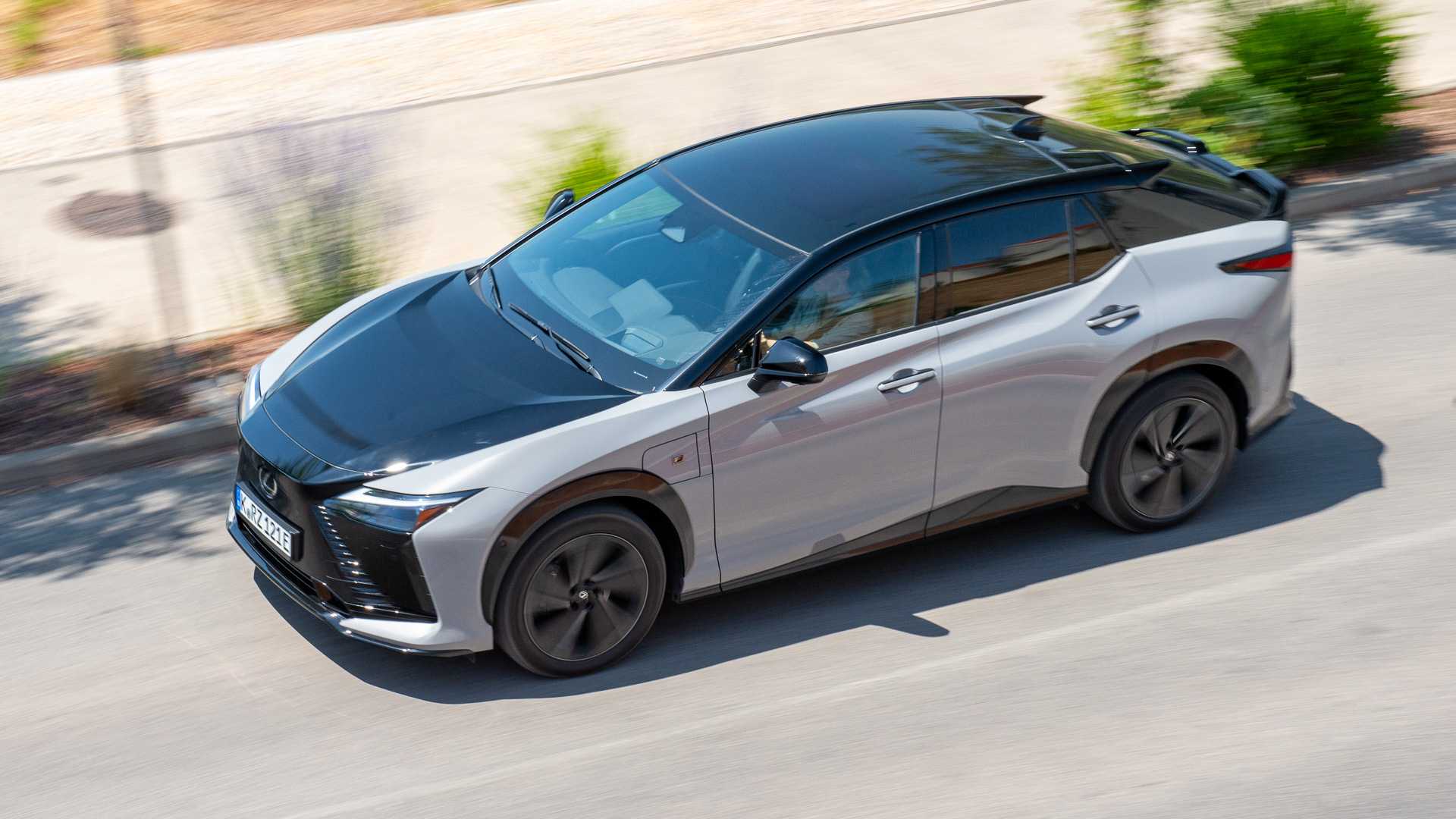 2026 lexus rz 550e f sport awd front-04