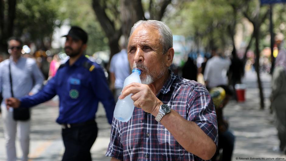 Aumentan muertes de mayores por calor extremo, según la ONU