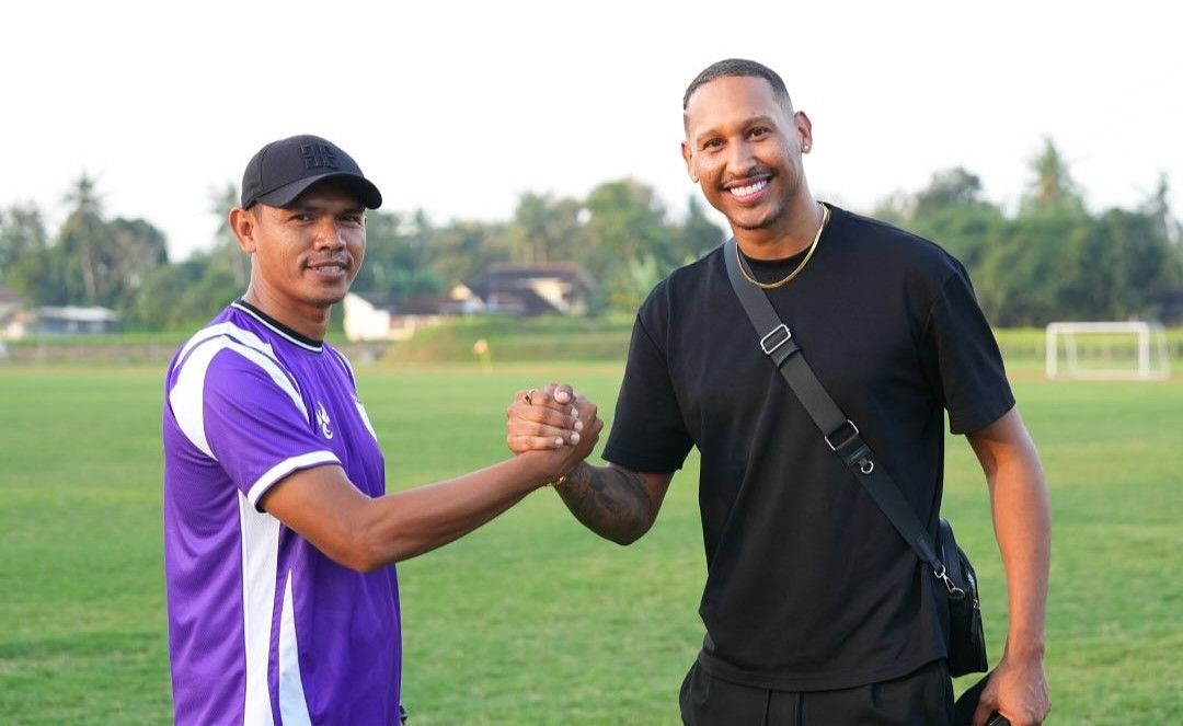 Panser Biru Bocorkan Pelatih Baru PSIS, Nama Legenda Persipura Muncul!