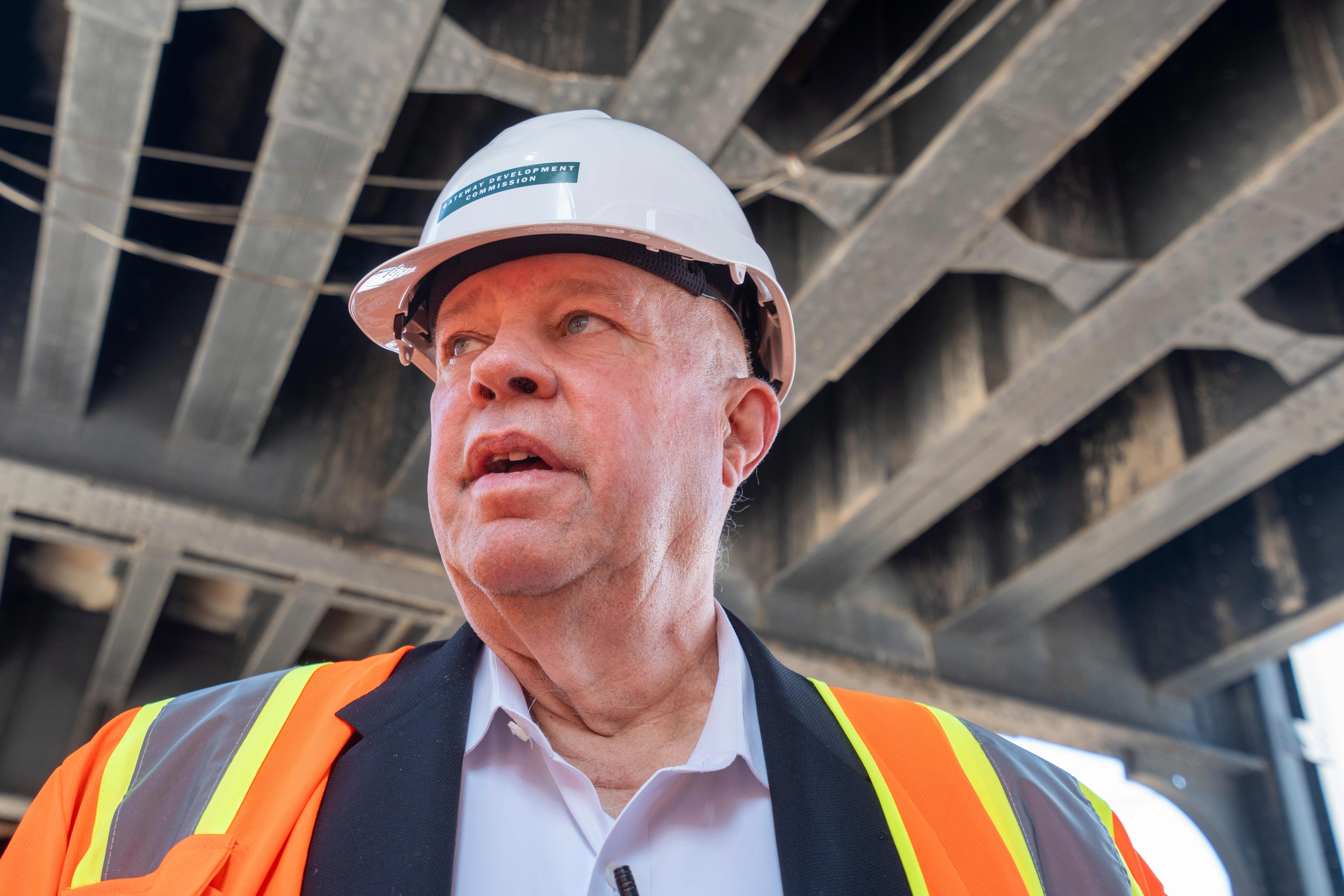 Rinaldi steps in after Gateway tunnel CEO has medical emergency amid ...