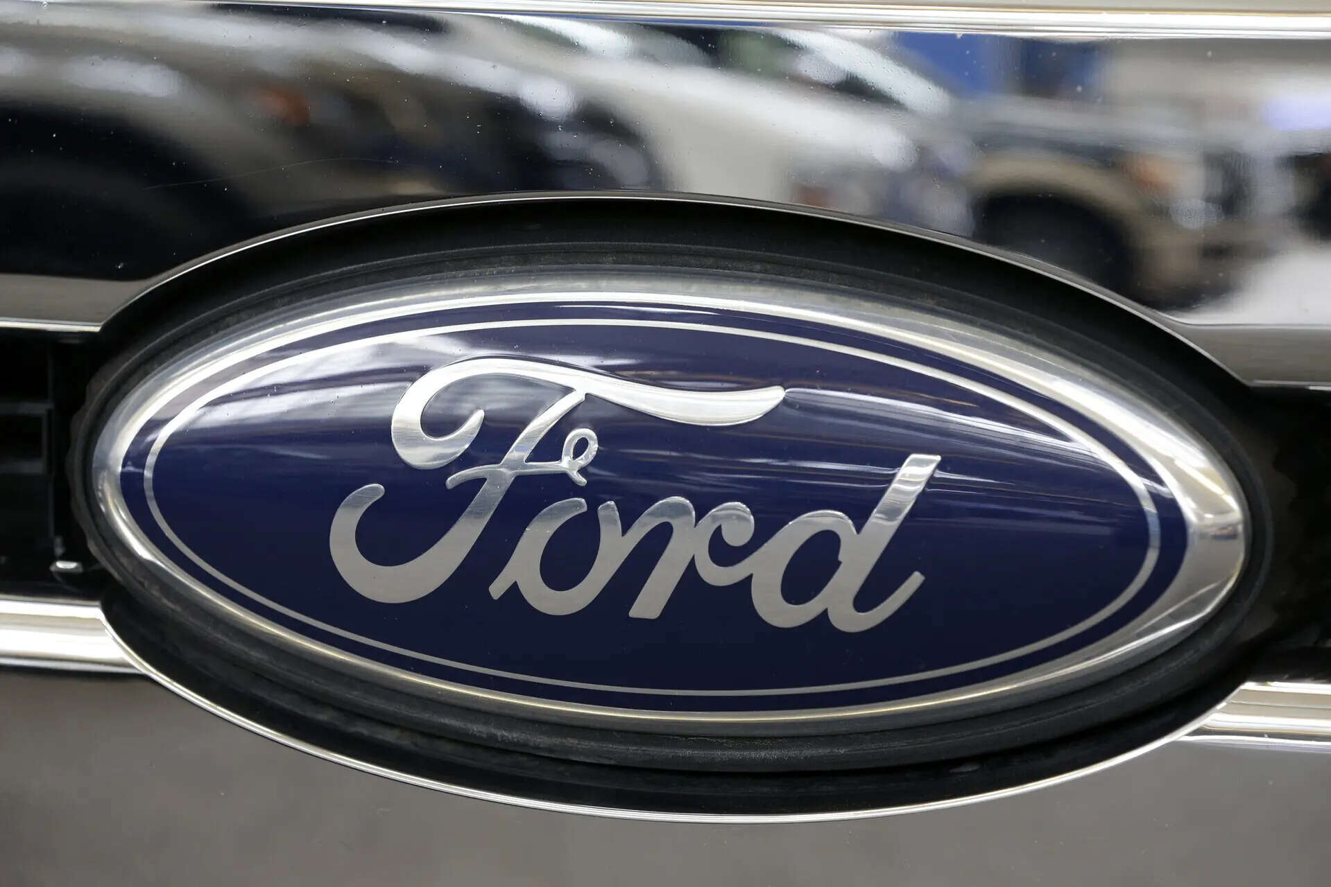 Ford recalls more than 850,000 vehicles in U.S. over fuel pump defect
