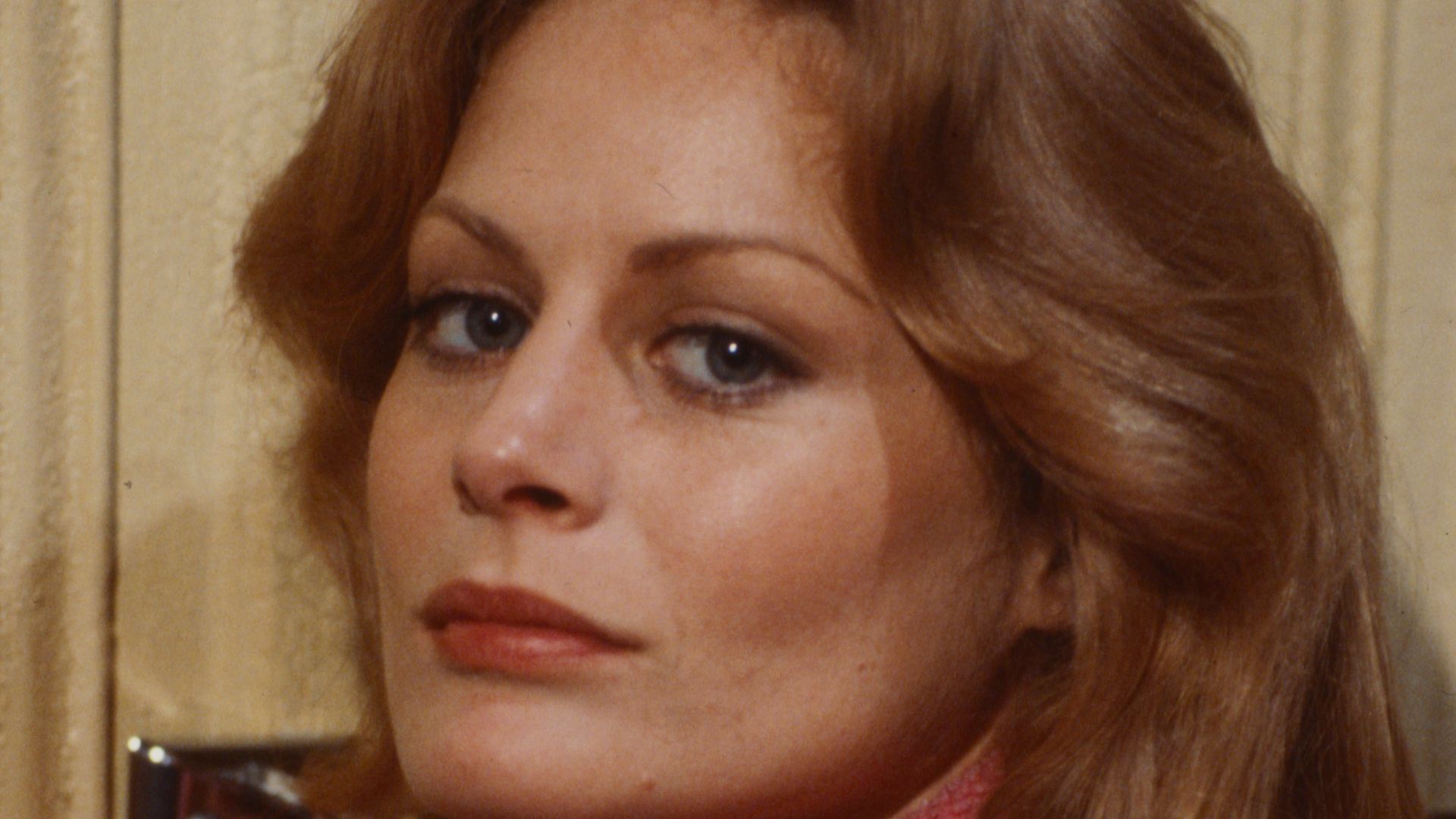 Beverly D'Angelo, 73, is unrecognizable in photos on a recent shopping trip