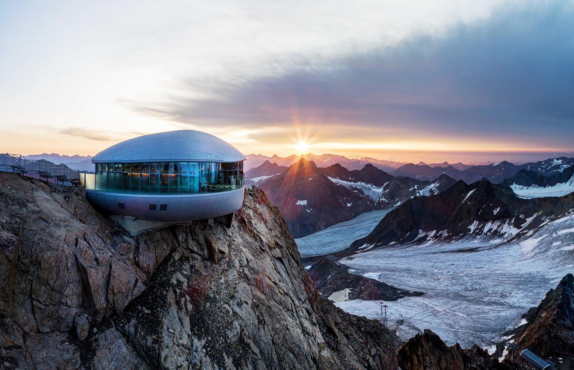World's 33 most isolated dining spots ranked