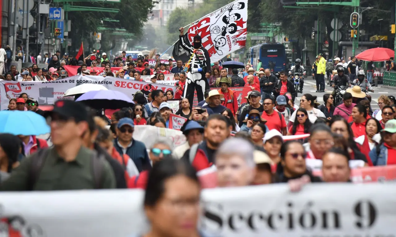 CNTE anuncia megamarcha en CDMX: paro nacional de 72 horas