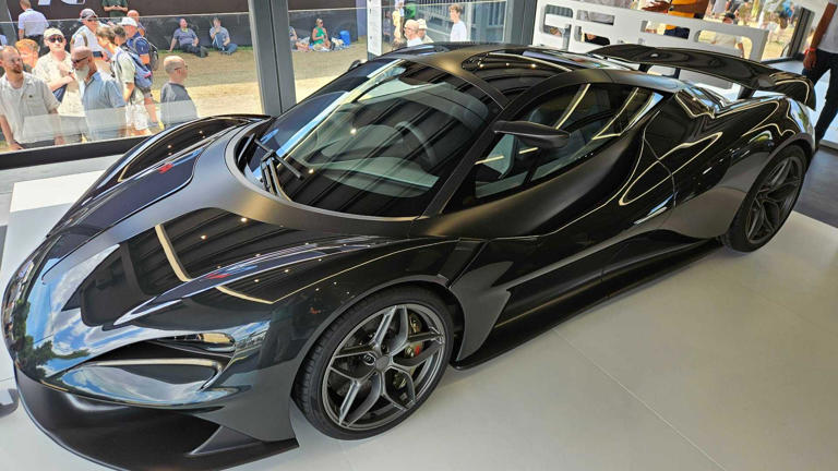 Lanzante 95-59 debuts first roadgoing use of laser fiber light technology