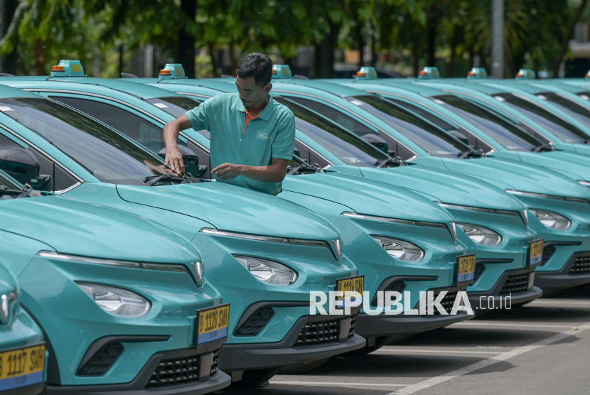 GSM Siap IPO di Hong Kong 2027, Persaingan Taksi Listrik Indonesia Makin Sengit