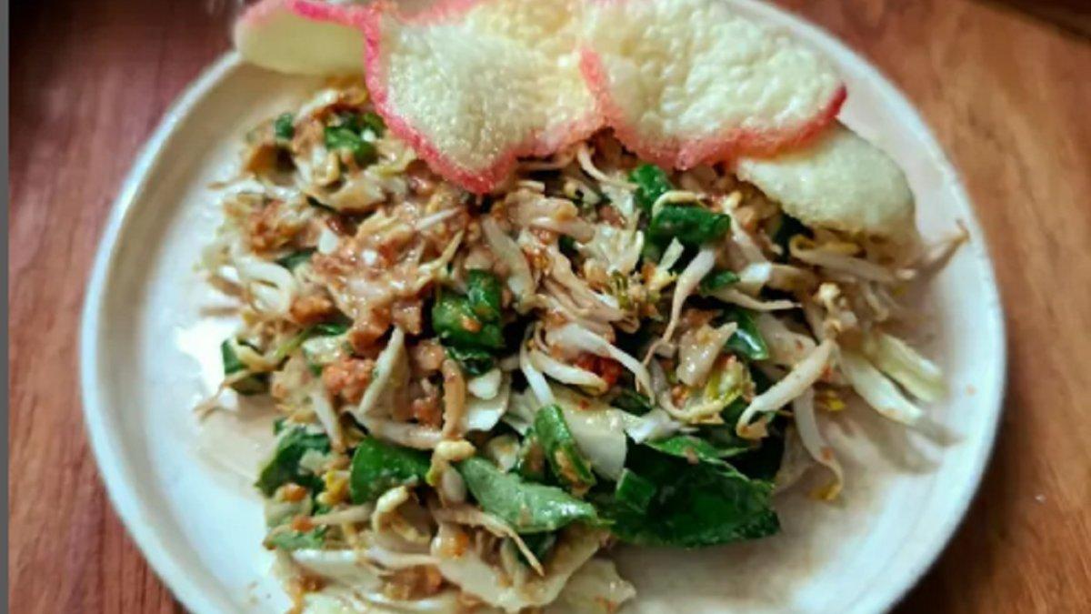 Cara Mudah Membuat Karedok,Makanan Khas Sunda,Jawa Barat,Kuncinya ...