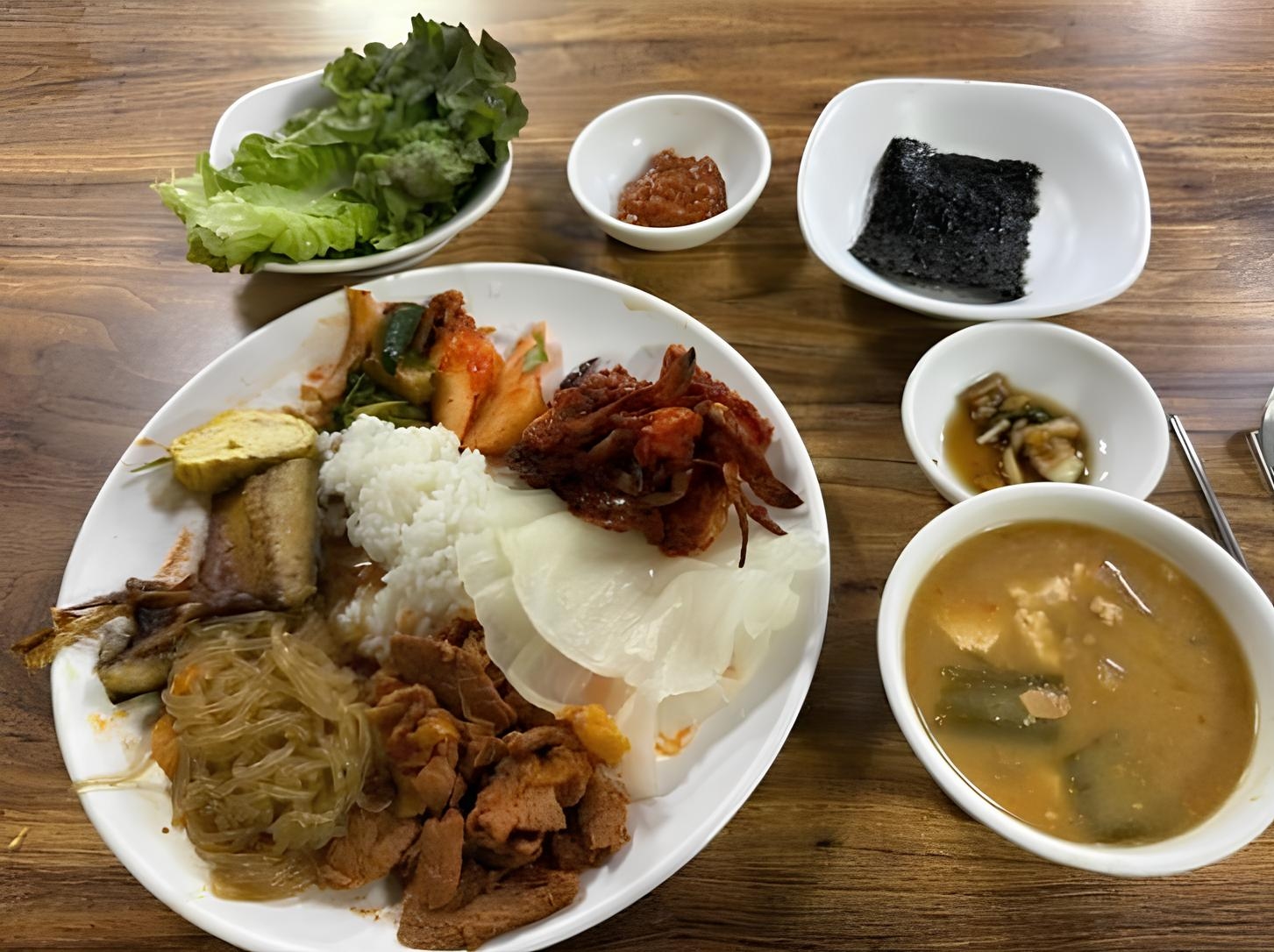 Khách bị chủ quán buffet mắng mỏ vì ăn nhiều