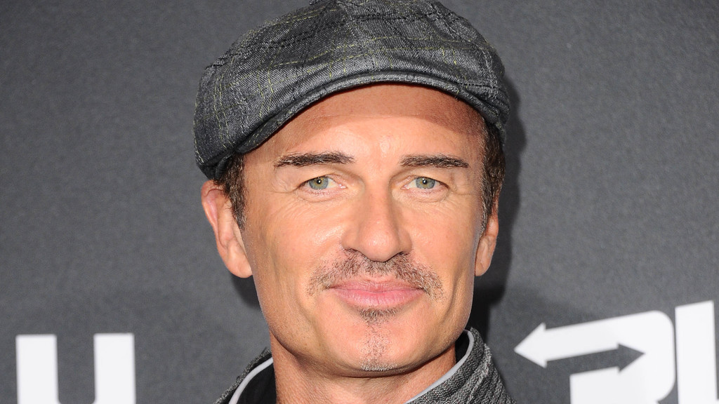 La cause du décès de Julian McMahon a été révélée