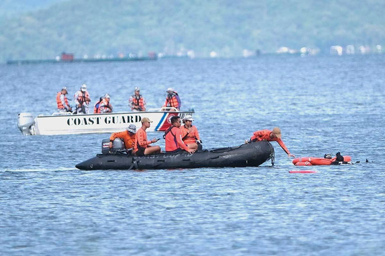 More sacks retrieved from Taal's depths
