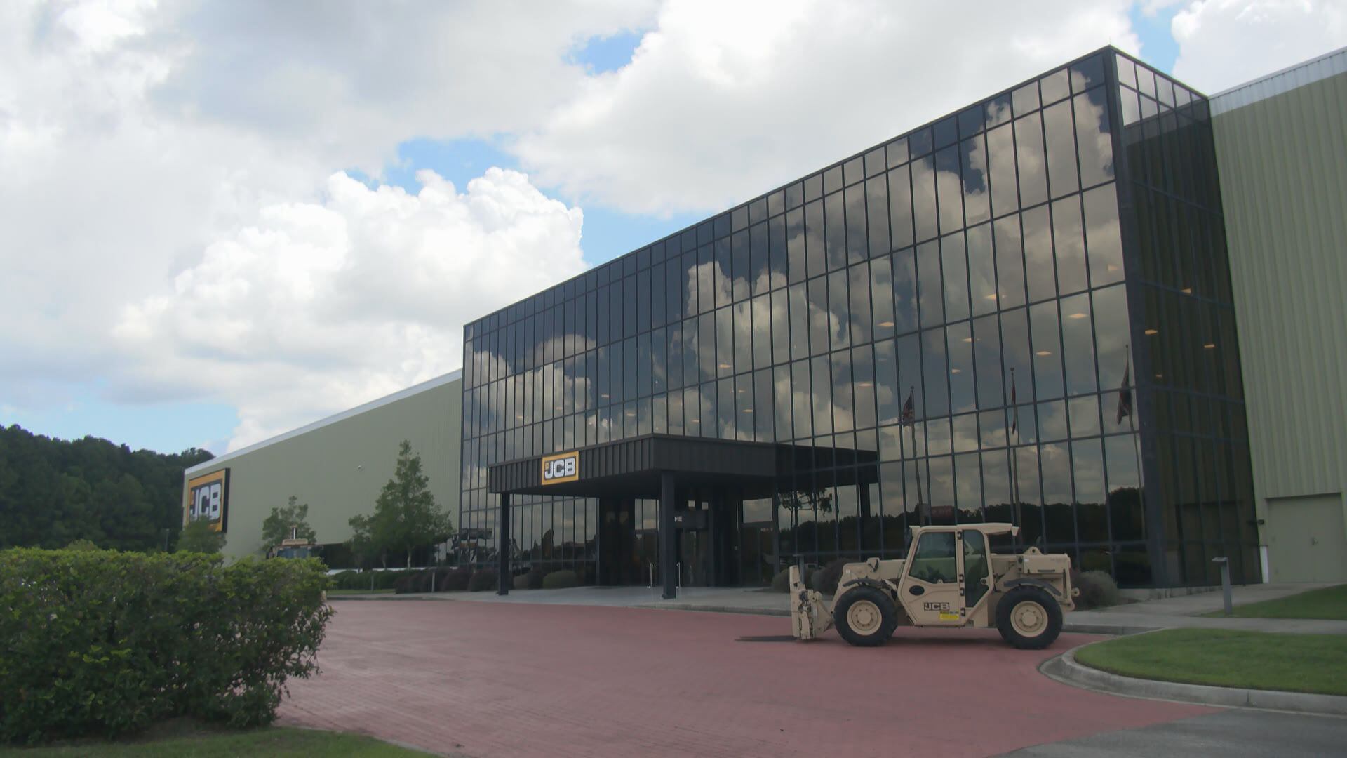 Fire at JCB in Pooler prompts employee evacuation