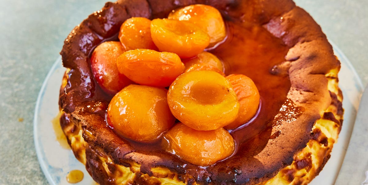 Basque cheesecake recipe with manzanilla apricots