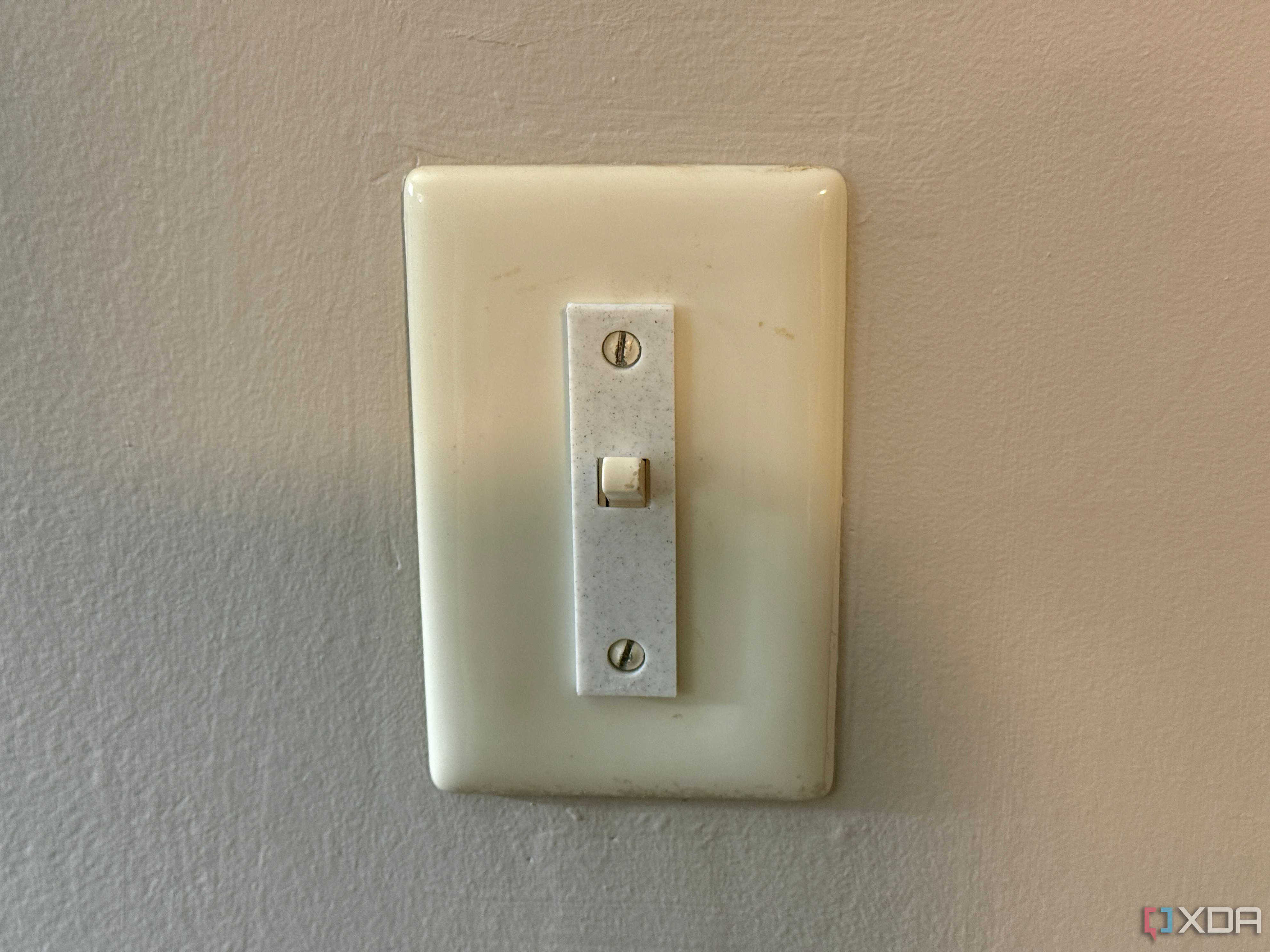 Light switch lockout