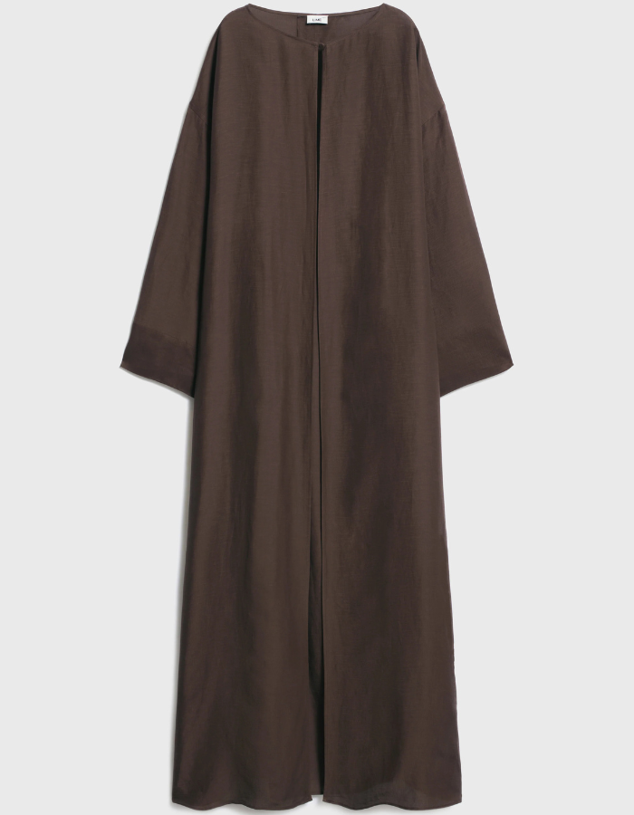 33 modest staples for easy styling this summer
