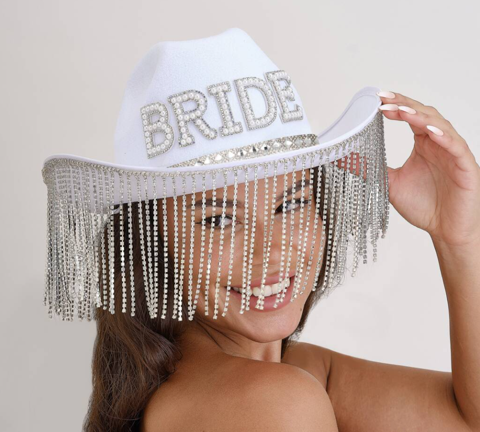 Top Tips for the Ultimate Hen-Do Wardrobe Overhaul!